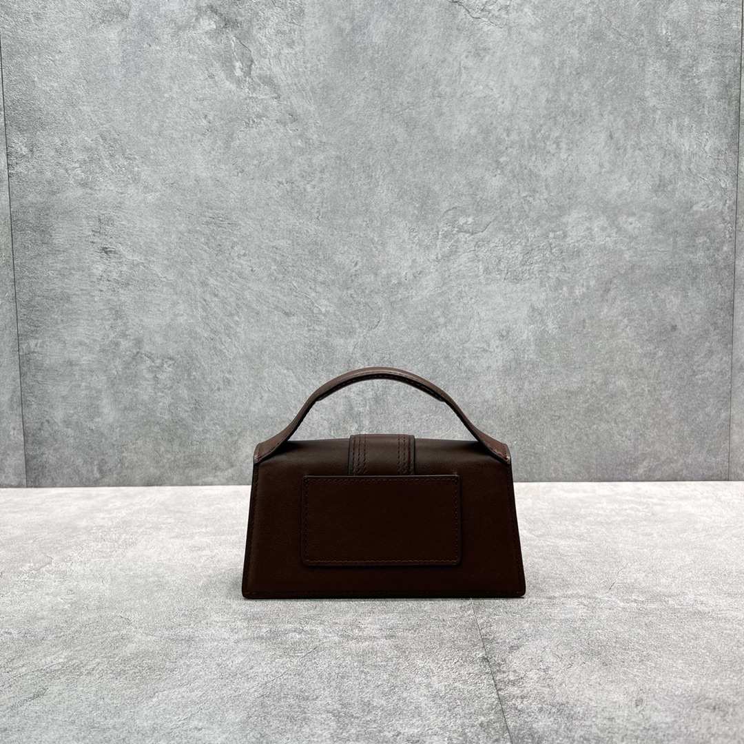 Jacquemus Satchel Bags